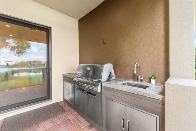 11120 NW 82ND Place, Parkland, FL 33076
