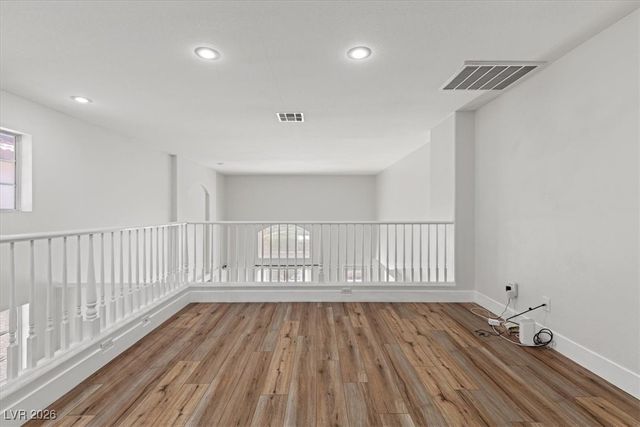 4905 Pounding Surf Avenue, Las Vegas, NV 89131