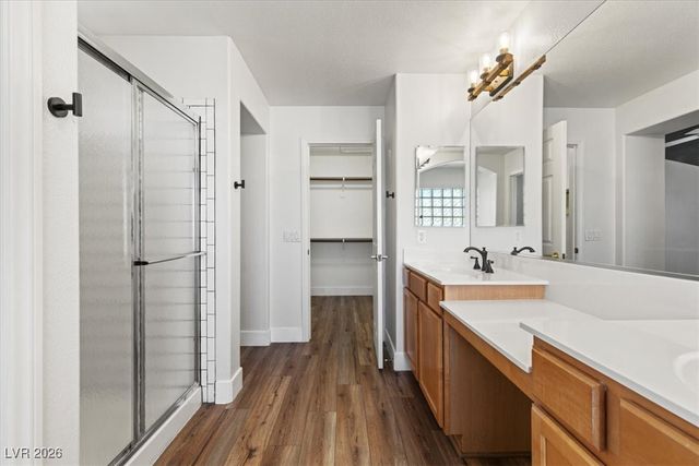 4905 Pounding Surf Avenue, Las Vegas, NV 89131