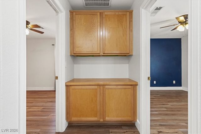 4905 Pounding Surf Avenue, Las Vegas, NV 89131