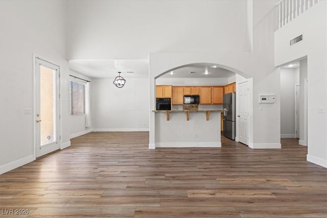 4905 Pounding Surf Avenue, Las Vegas, NV 89131