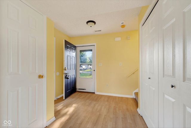 4320 Village Bend Lane, Indianapolis, IN 46254