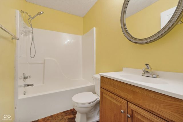 4320 Village Bend Lane, Indianapolis, IN 46254