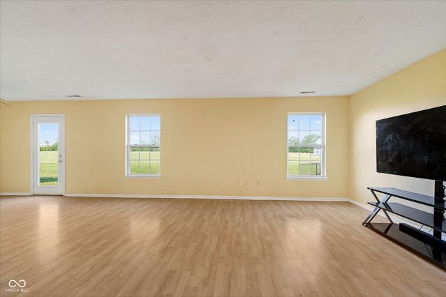 4320 Village Bend Lane, Indianapolis, IN 46254