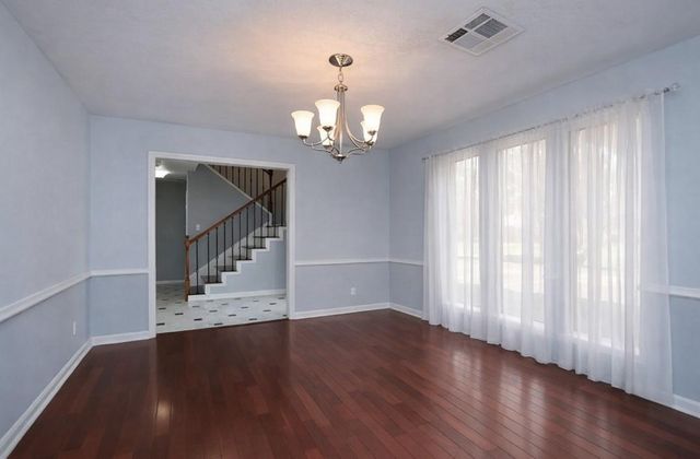 3927 Pleasant Valley Drive, Missouri City, TX 77459