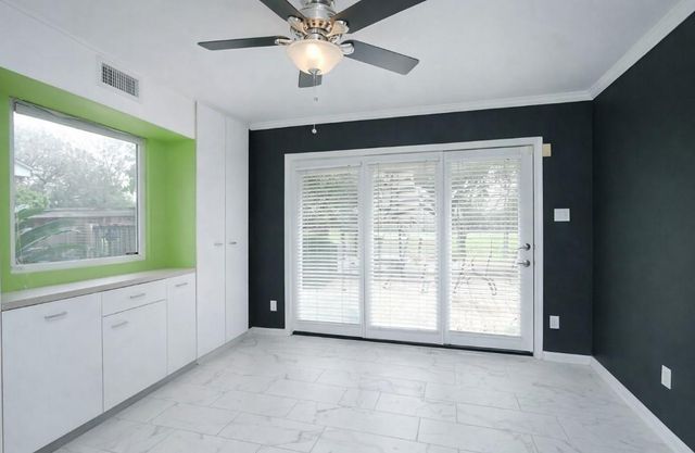 3927 Pleasant Valley Drive, Missouri City, TX 77459