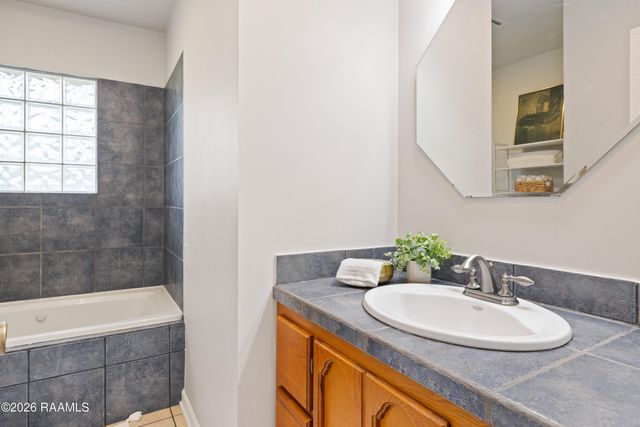 106 Reynosa Road, Carencro, LA 70520