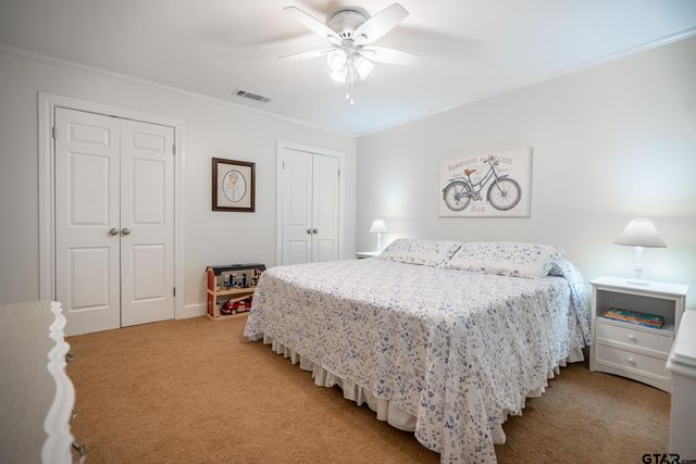 6619 Rollins Dr, Tyler, TX 75703