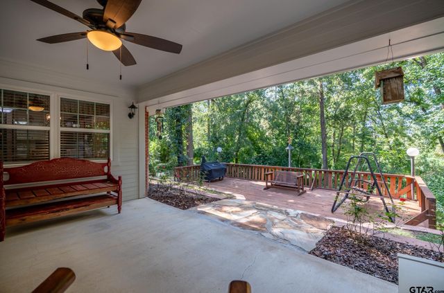 6619 Rollins Dr, Tyler, TX 75703