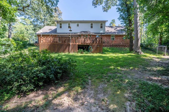 6619 Rollins Dr, Tyler, TX 75703