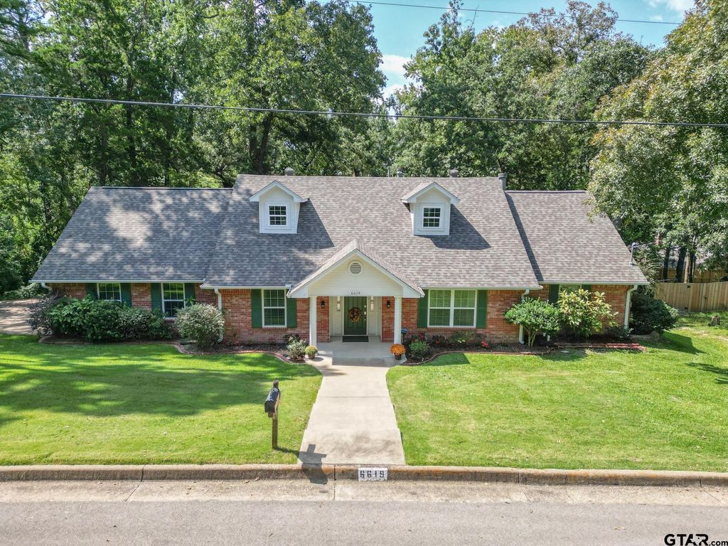 6619 Rollins Dr, Tyler, TX 75703
