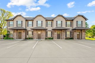 1775 Springwater Drive C, Clarksville, TN 37042
