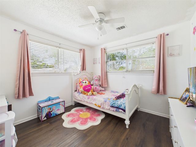 321 E Pine, Jacksboro, TX 76458