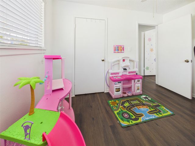 321 E Pine, Jacksboro, TX 76458