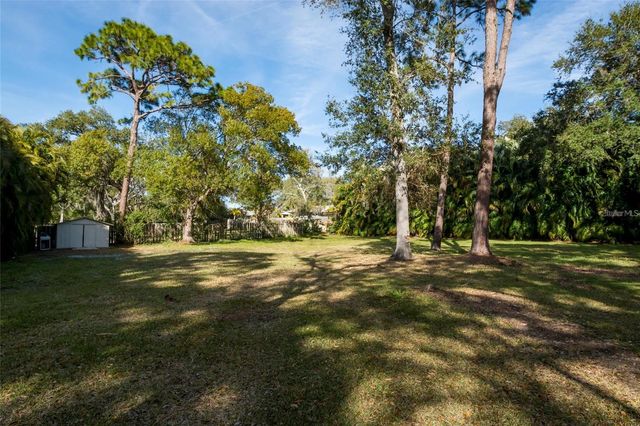 1647 HOBBIT ROAD, Dunedin, FL 34698