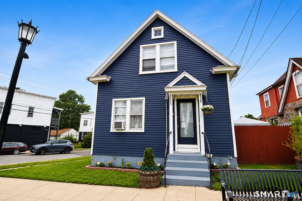 2318 Barnum Avenue, Stratford, CT 06615