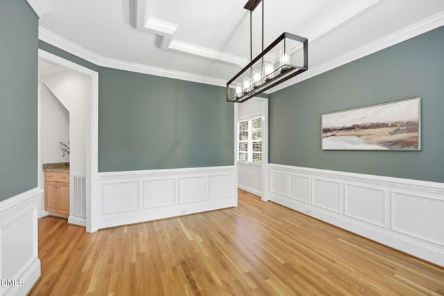 215 Lansbrooke Lane, Apex, NC 27502