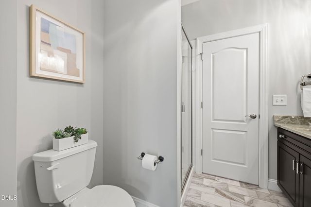 215 Lansbrooke Lane, Apex, NC 27502