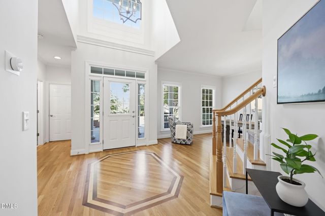 215 Lansbrooke Lane, Apex, NC 27502