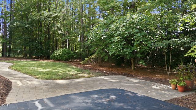 215 Lansbrooke Lane, Apex, NC 27502