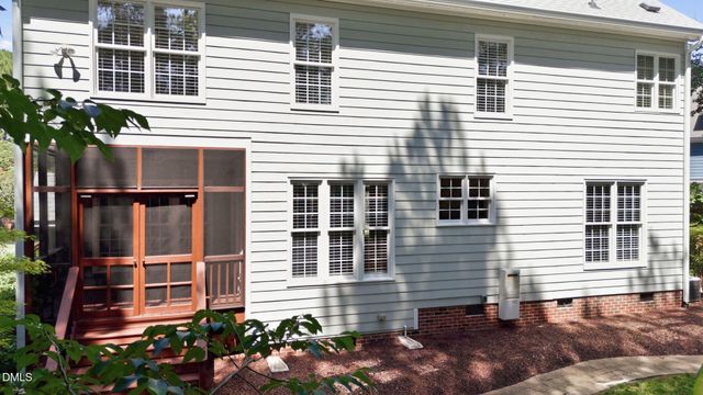 215 Lansbrooke Lane, Apex, NC 27502