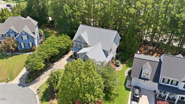 215 Lansbrooke Lane, Apex, NC 27502