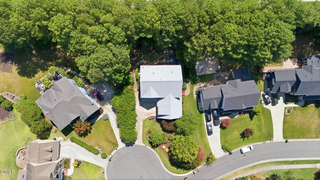 215 Lansbrooke Lane, Apex, NC 27502