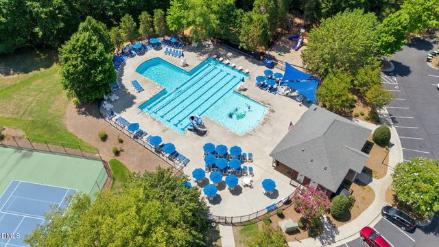 215 Lansbrooke Lane, Apex, NC 27502