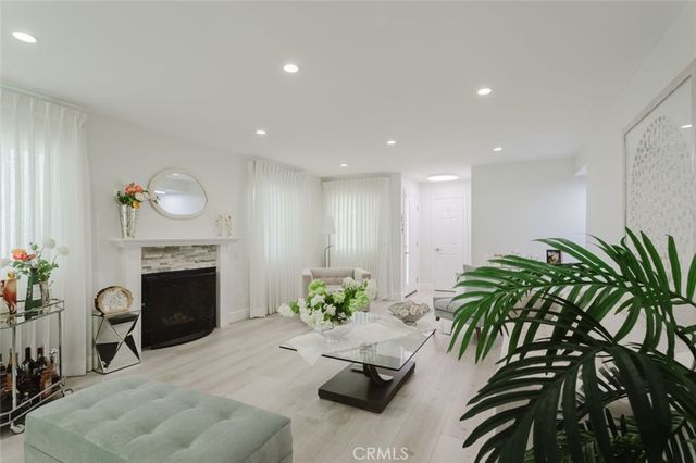 10619 Mather Avenue, Sunland, CA 91040
