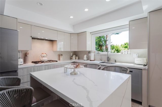 10619 Mather Avenue, Sunland, CA 91040