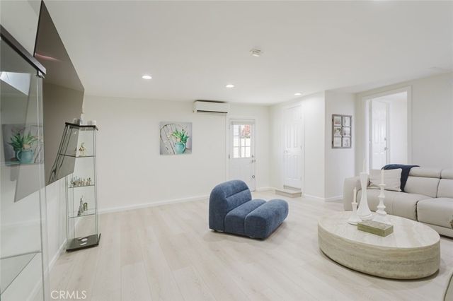 10619 Mather Avenue, Sunland, CA 91040