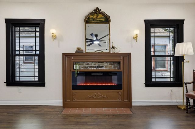 1112 S Travis Street, Sherman, TX 75090