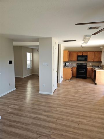 4839 Montclair Hill Lane, Fresno, TX 77545