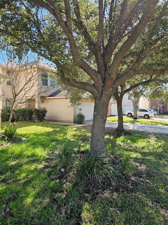 4839 Montclair Hill Lane, Fresno, TX 77545