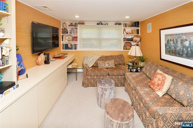 14-29 Lucena Drive, Fair Lawn, NJ 07410