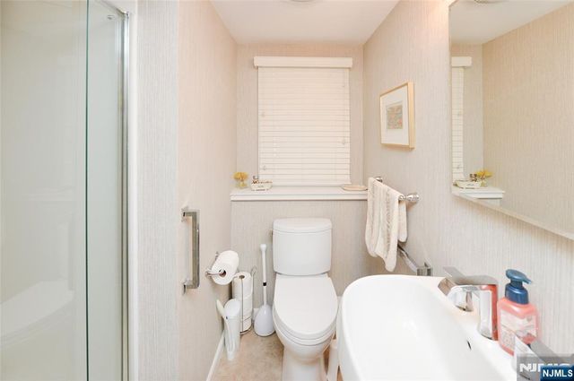 14-29 Lucena Drive, Fair Lawn, NJ 07410