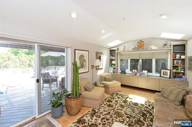 14-29 Lucena Drive, Fair Lawn, NJ 07410