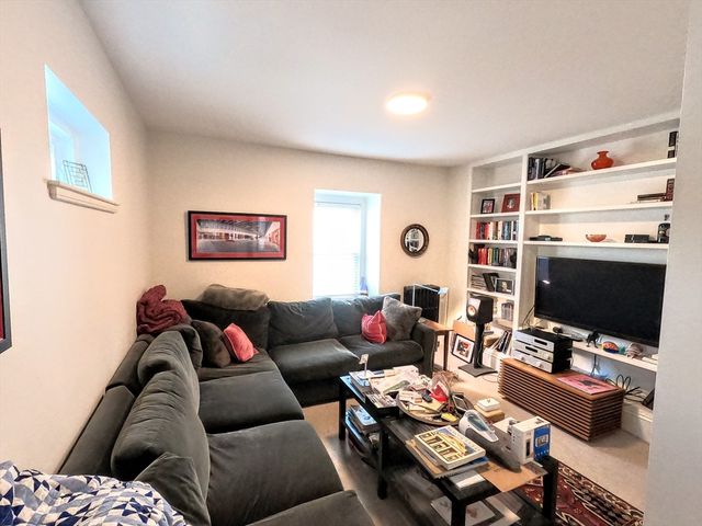 41 School St. 2, Boston, MA 02119