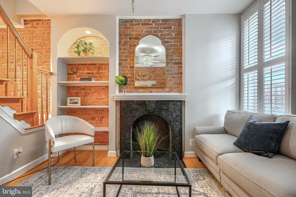 1410 TOWSON ST, Baltimore, MD 21230