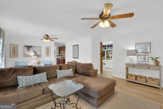 1980 Westwood Circle SE, Smyrna, GA 30080