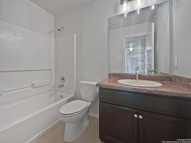 1520 Doncaster Drive, Seguin, TX 78155