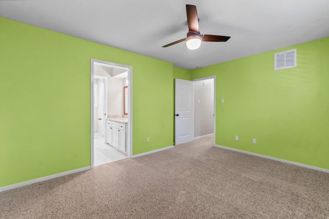 7 Elwood Hills Court, The Woodlands, TX 77381