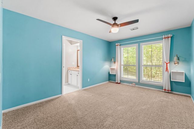 7 Elwood Hills Court, The Woodlands, TX 77381
