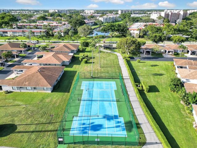 6846 Moonlit Drive, Delray Beach, FL 33446