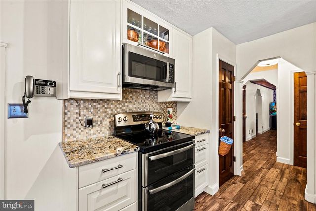 2 GREENHAVEN CT, Stafford, VA 22554
