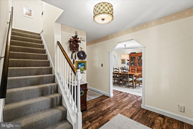 2 GREENHAVEN CT, Stafford, VA 22554