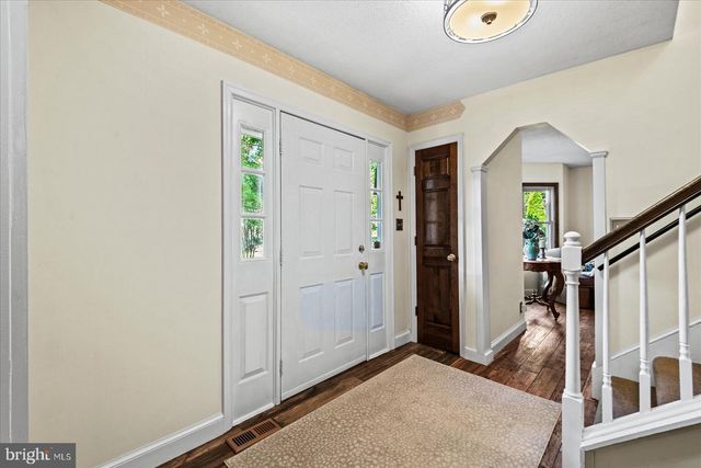 2 GREENHAVEN CT, Stafford, VA 22554