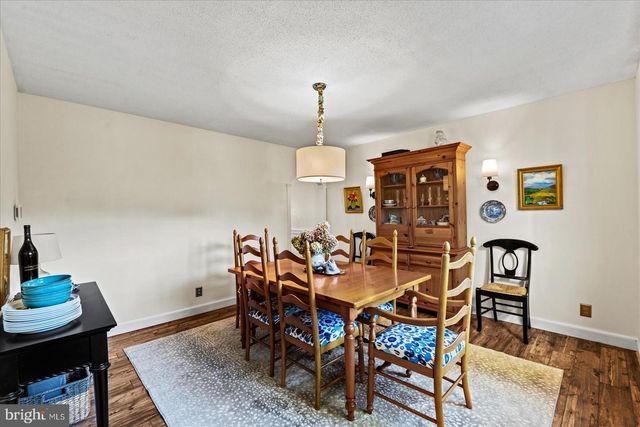 2 GREENHAVEN CT, Stafford, VA 22554