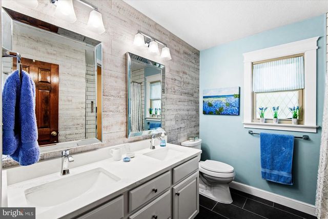 2 GREENHAVEN CT, Stafford, VA 22554