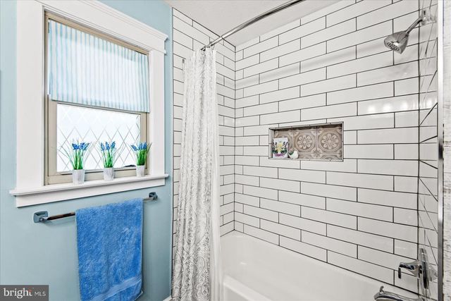 2 GREENHAVEN CT, Stafford, VA 22554
